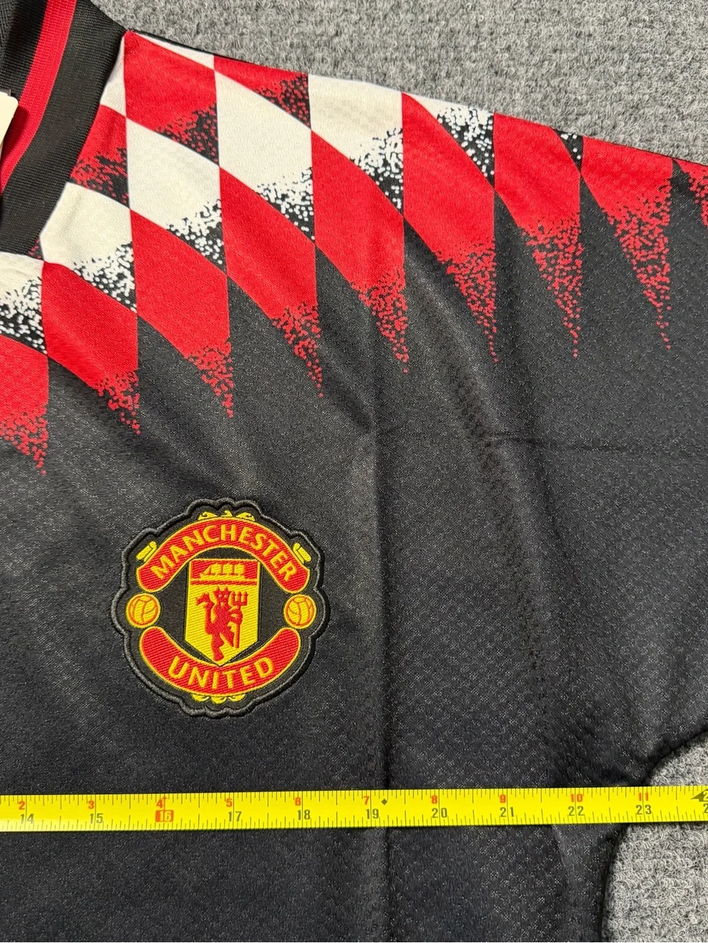 adidas Men's Manchester United 2026 Alternate Jersey Size Medium NWT EPL